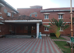 Guest Room at Yatri Nivas Srirangam